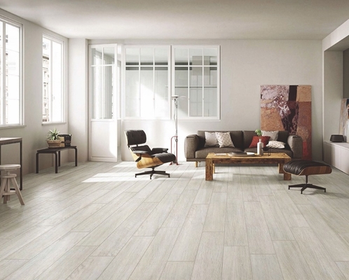 شراء مقاومة للرطوبة 150x900mm الشرائط الخشبية البورسلينية الرمادية والبنفسجية للديكور المنزلي التصنيع عبر الإنترنت