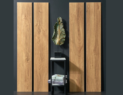 شراء بلاط بورسلين خشبي 250x1500 مم جسم أبيض 0.05% امتصاص ماء التصنيع عبر الإنترنت