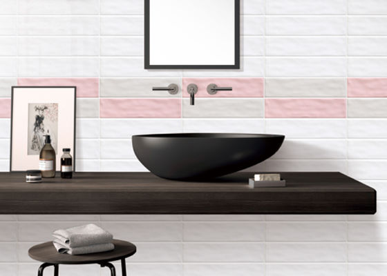 شراء بلاط جدار سيراميكي لامع 75x300mm لغرفة المياه التصميم الحديث التصنيع عبر الإنترنت